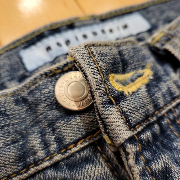 RodisDenim Korean Boyfriend Jeans Size 25 - Picture 3 of 4